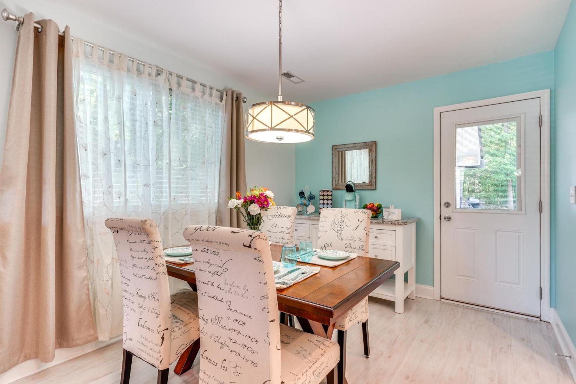 Cozy Goose Creek Escape With Patio And Grill Villa Exterior photo